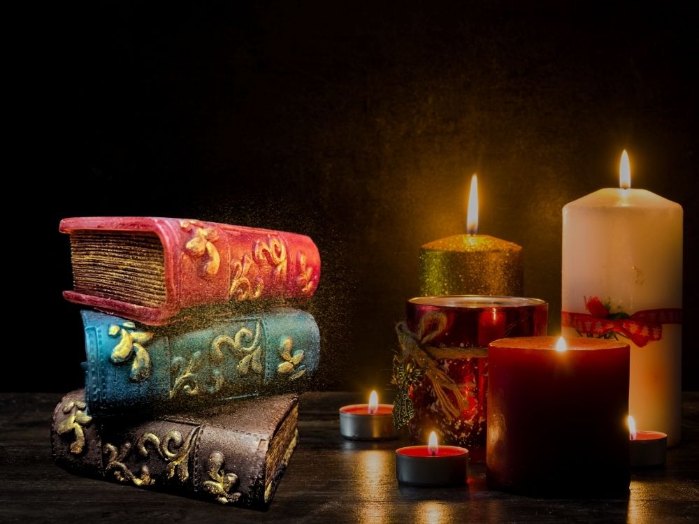 Bookworm Glycerin Soap , Hot Chocolate fragrance, Handpainted gold accents, 80 Grams