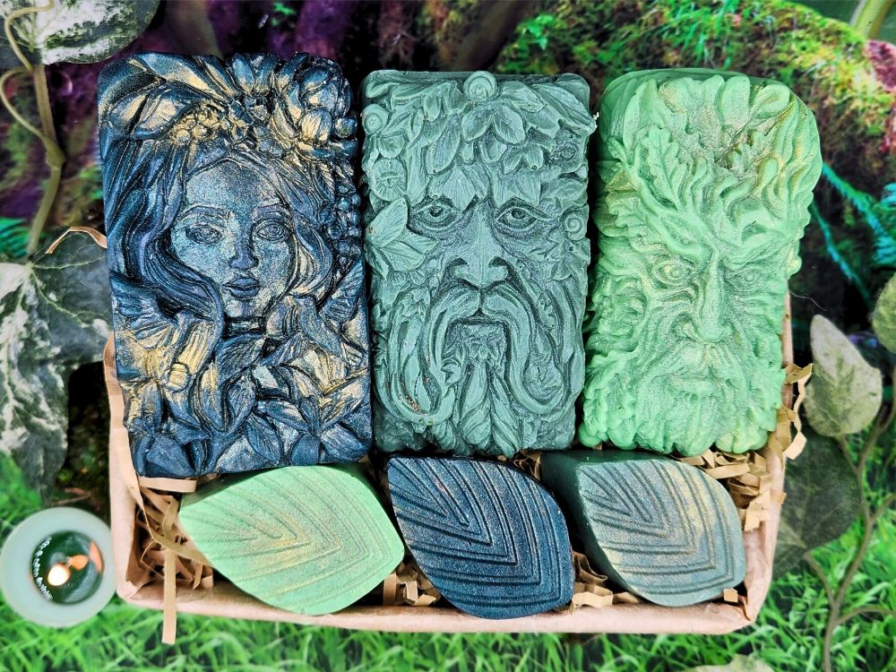 The Greenman Soap Gift Box, Bergamot contrasted with spices and precious woods.