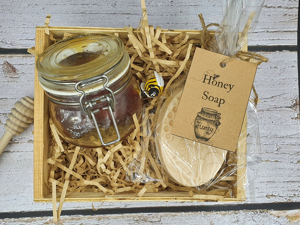 Manuka essential oil and Honey  Glycerin Soap