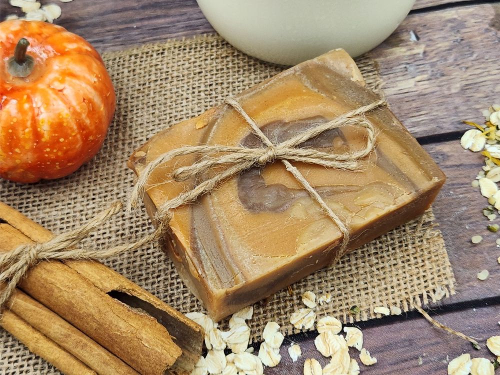 Fresh Goat Milk, Pumpkin, Cinnamon and Oatmeal Soap, Rustic Farmhouse, Handcrafted 130g